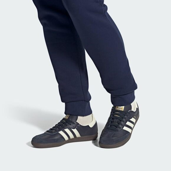 Adidas Unisex Samba XLG Core blackFtwr White/Gum 3 11 US